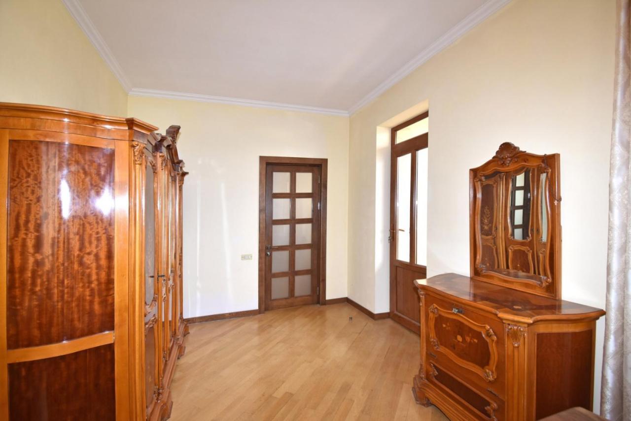 Homestay At City Center Erywań Zewnętrze zdjęcie