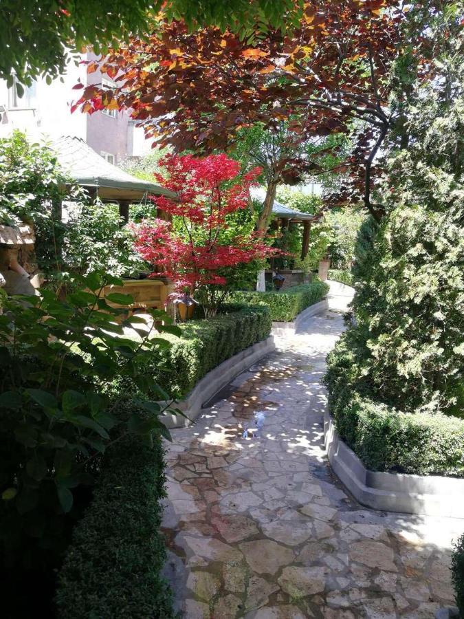 Homestay At City Center Erywań Zewnętrze zdjęcie